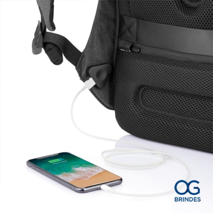 image_acde2d1c-4e84-41c9-9a99-d3f2aeb21944